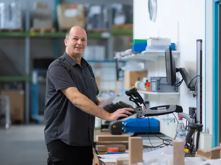Arbeit im Lager, Fischer EGH